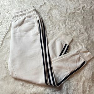 adidas joggers - SIZE: XS